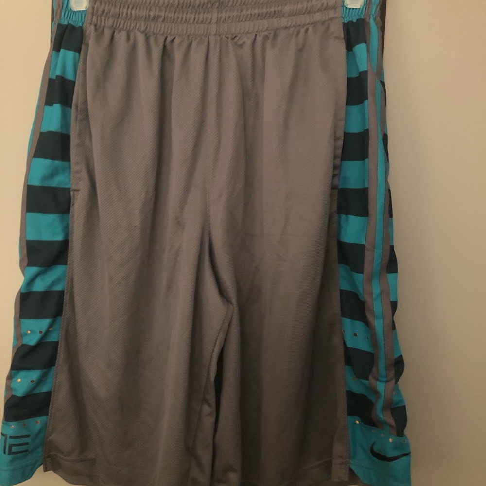Basketball shorts